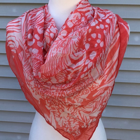 Coral and white printed scarf with tassel ends - Picture 2 of 3